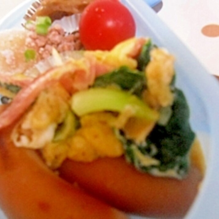 チンゲン菜とベーコンの卵炒め 朝食 弁当に レシピ 作り方 By ミスチバス 楽天レシピ